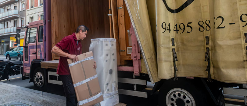 Reforma tranquila, muebles protegidos: qué ofrecen los guardamuebles profesionales en Bilbao